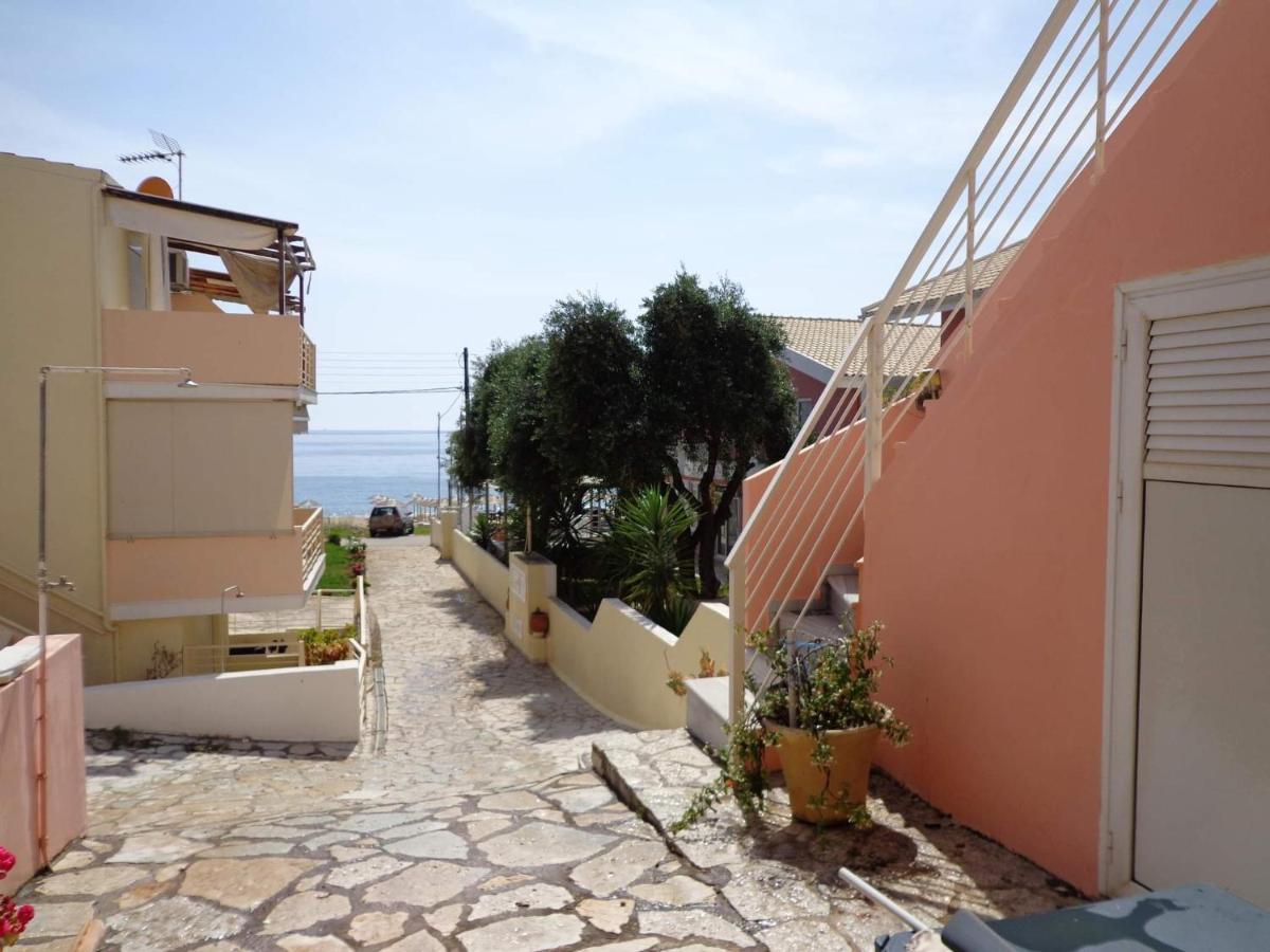 Vila Seaside House Vráchos Pokoj fotografie